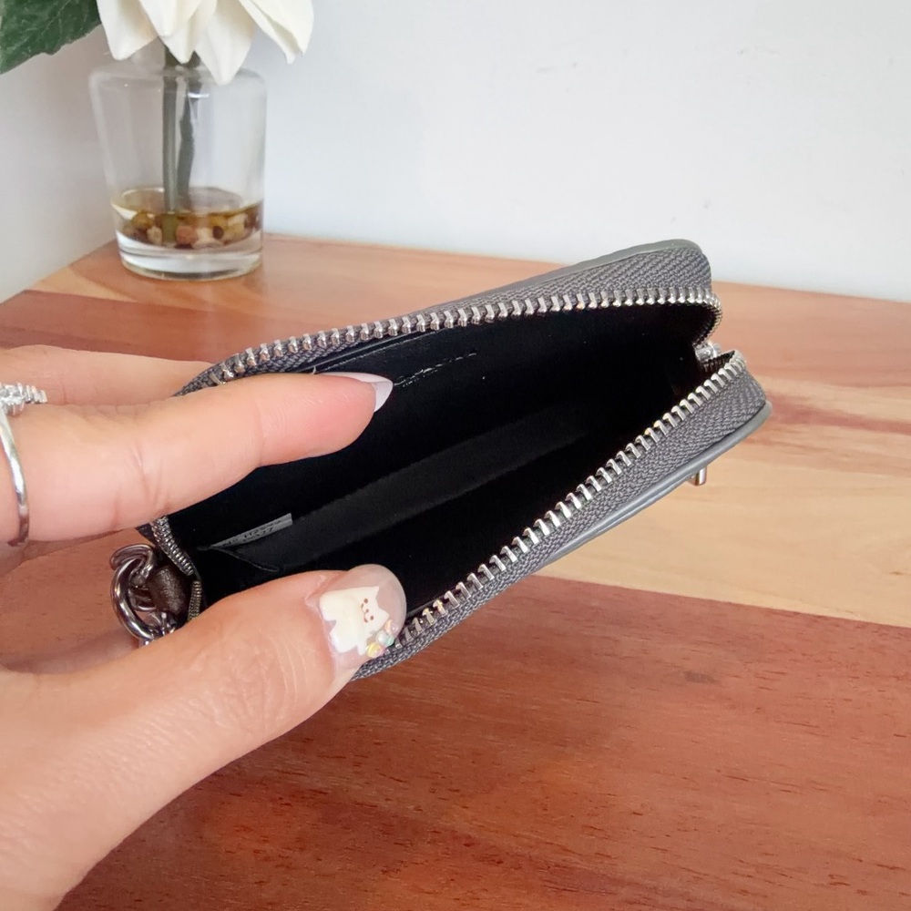 NWT Coach Zip Card Case - Picture 5 of 5
